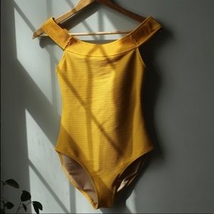 NEW yellow Old Navy Swimsuit size small